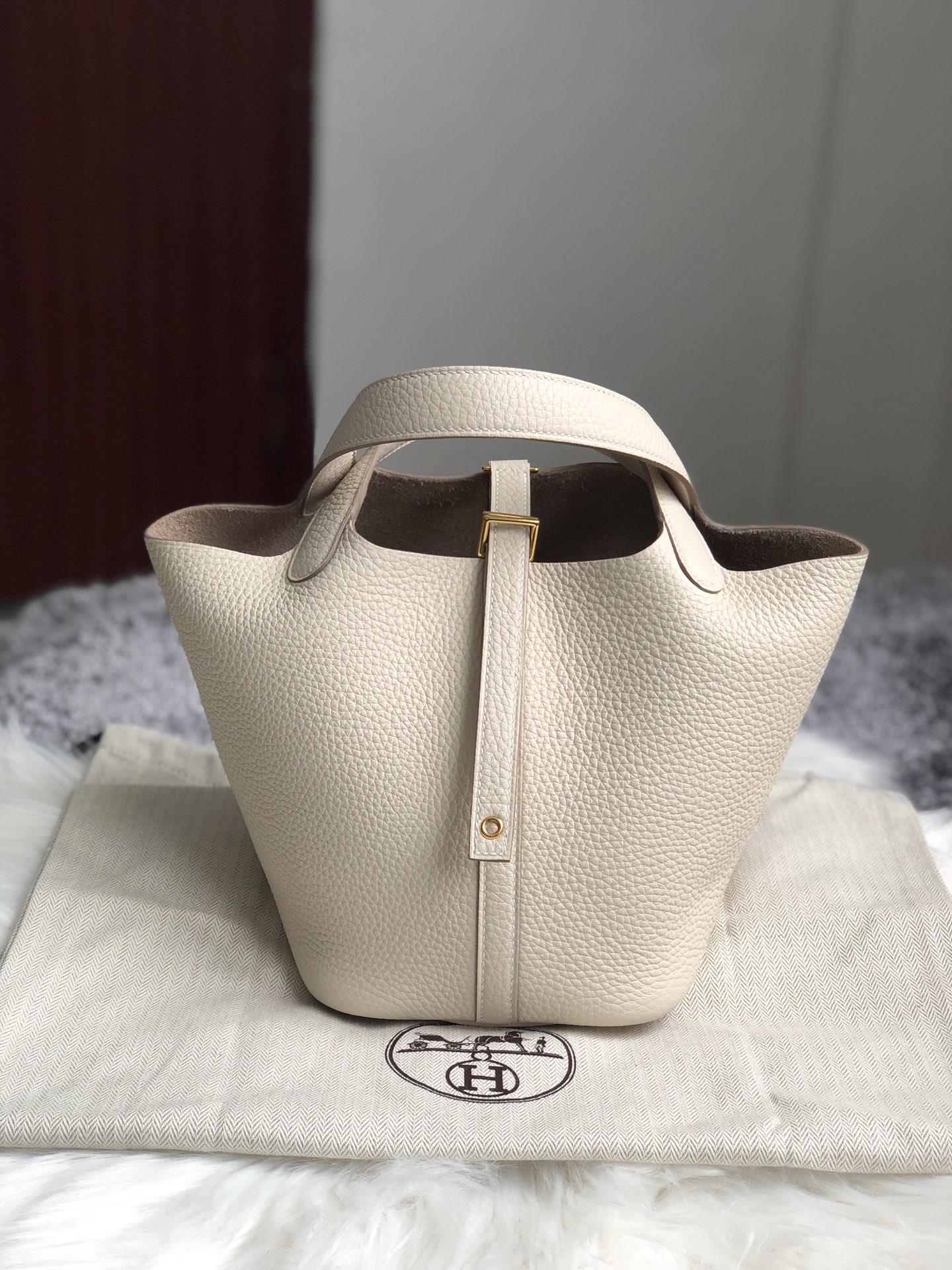 에르메스 피코탄18 화이트 금장 끌레망스 가죽